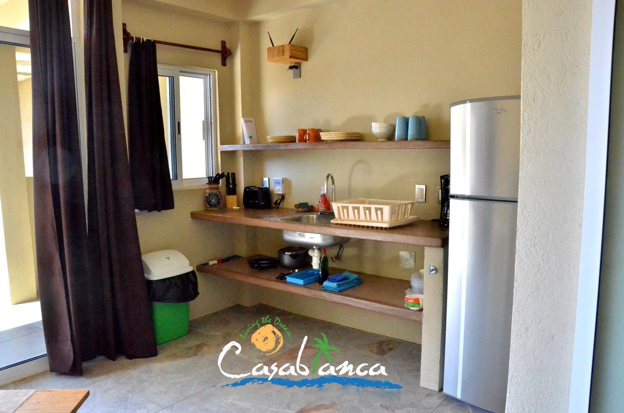 Casablanca Guest House - Adults Only - Starlink Internet! 지폴리테 외부 사진