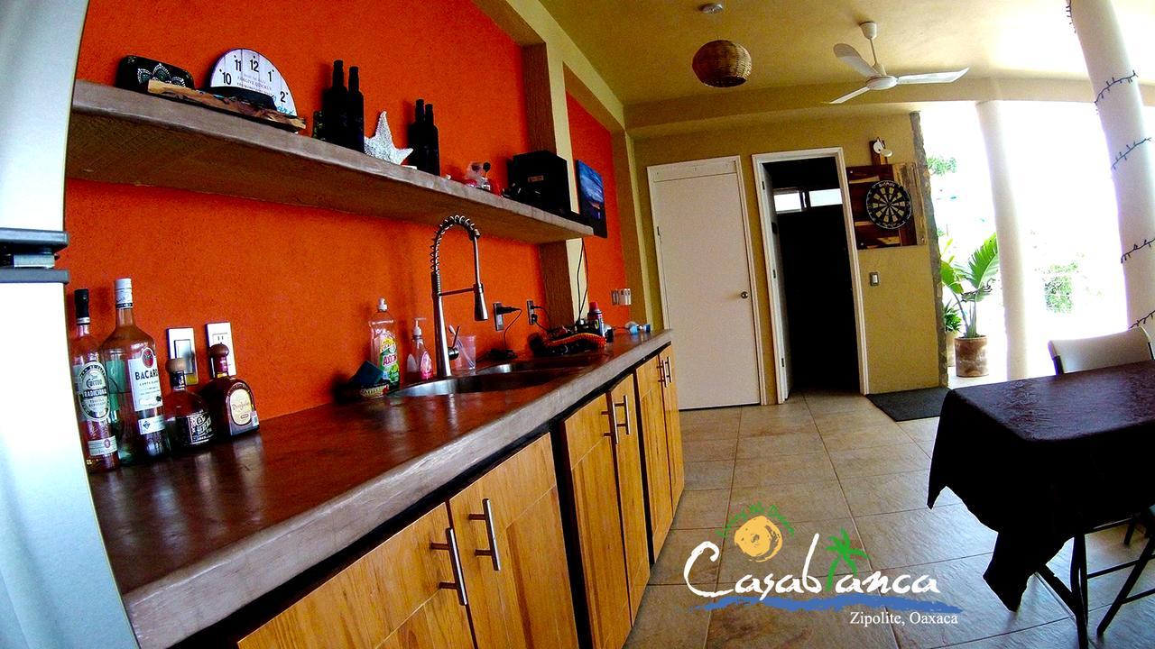 Casablanca Guest House - Adults Only - Starlink Internet! 지폴리테 외부 사진